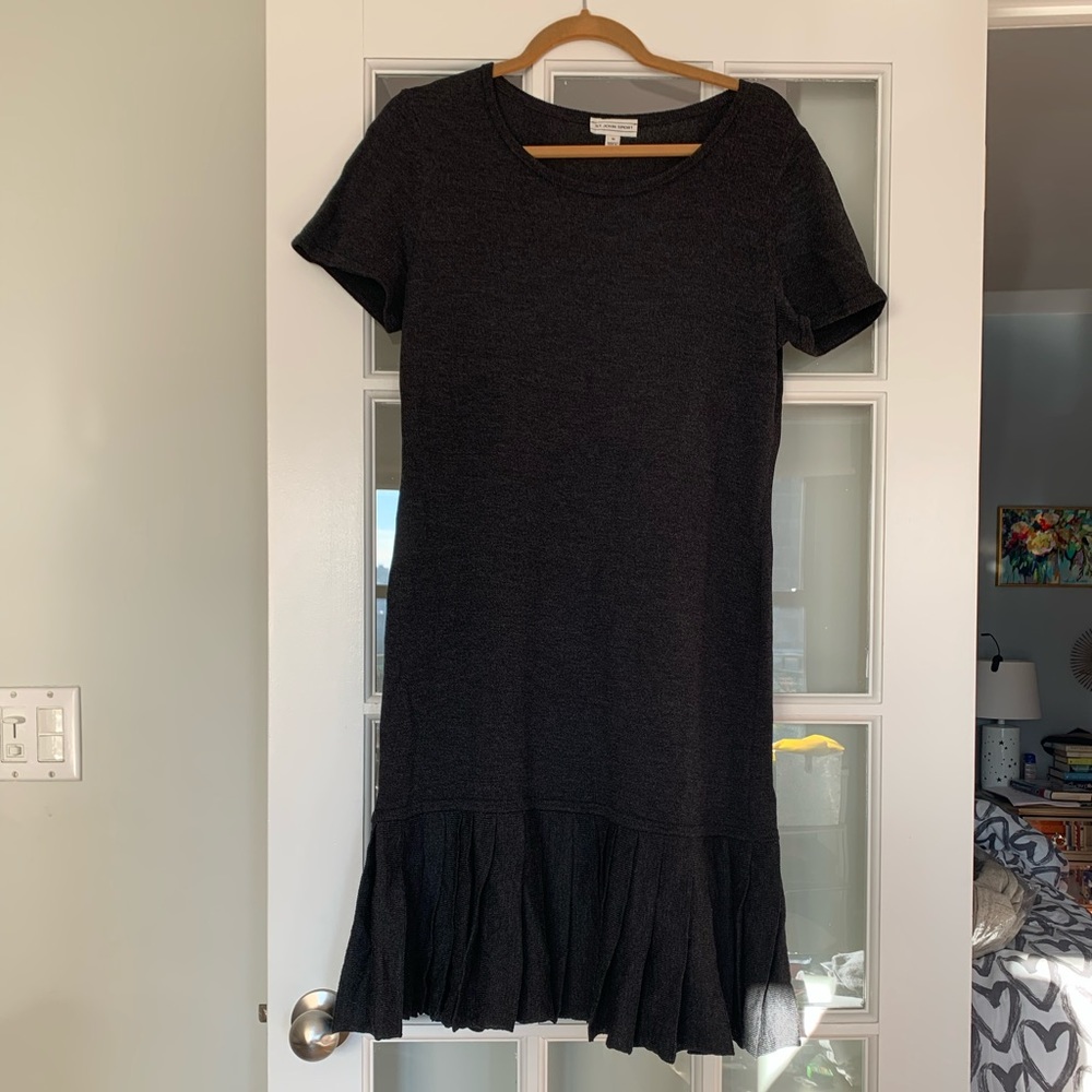St John Sport Style Grey Drop Waist Pleat Dress Medium